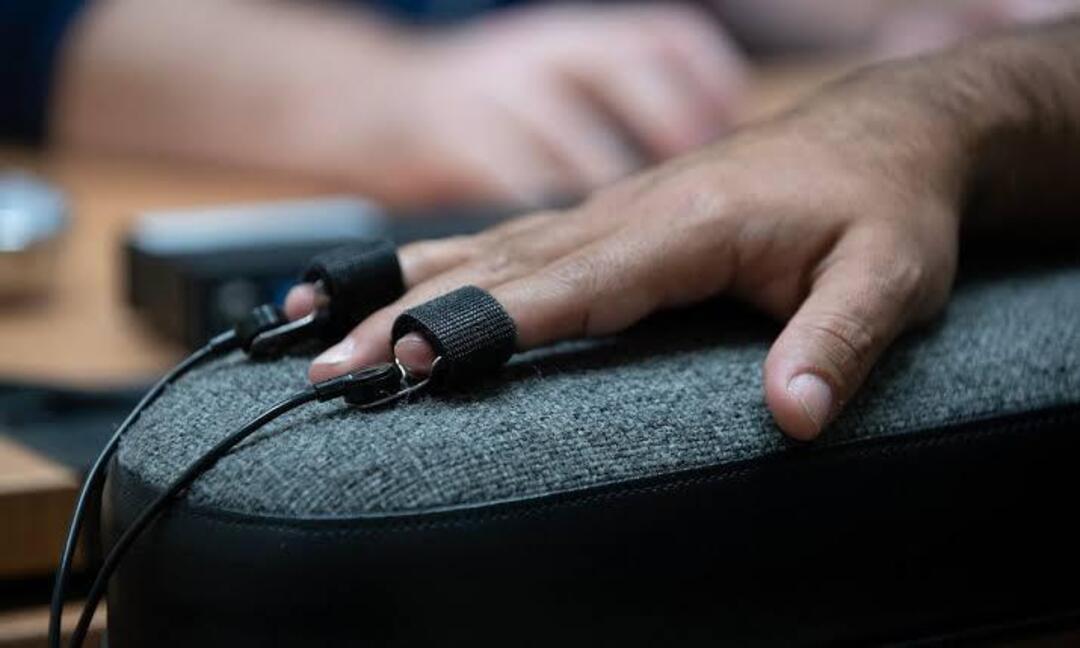 polygraph test